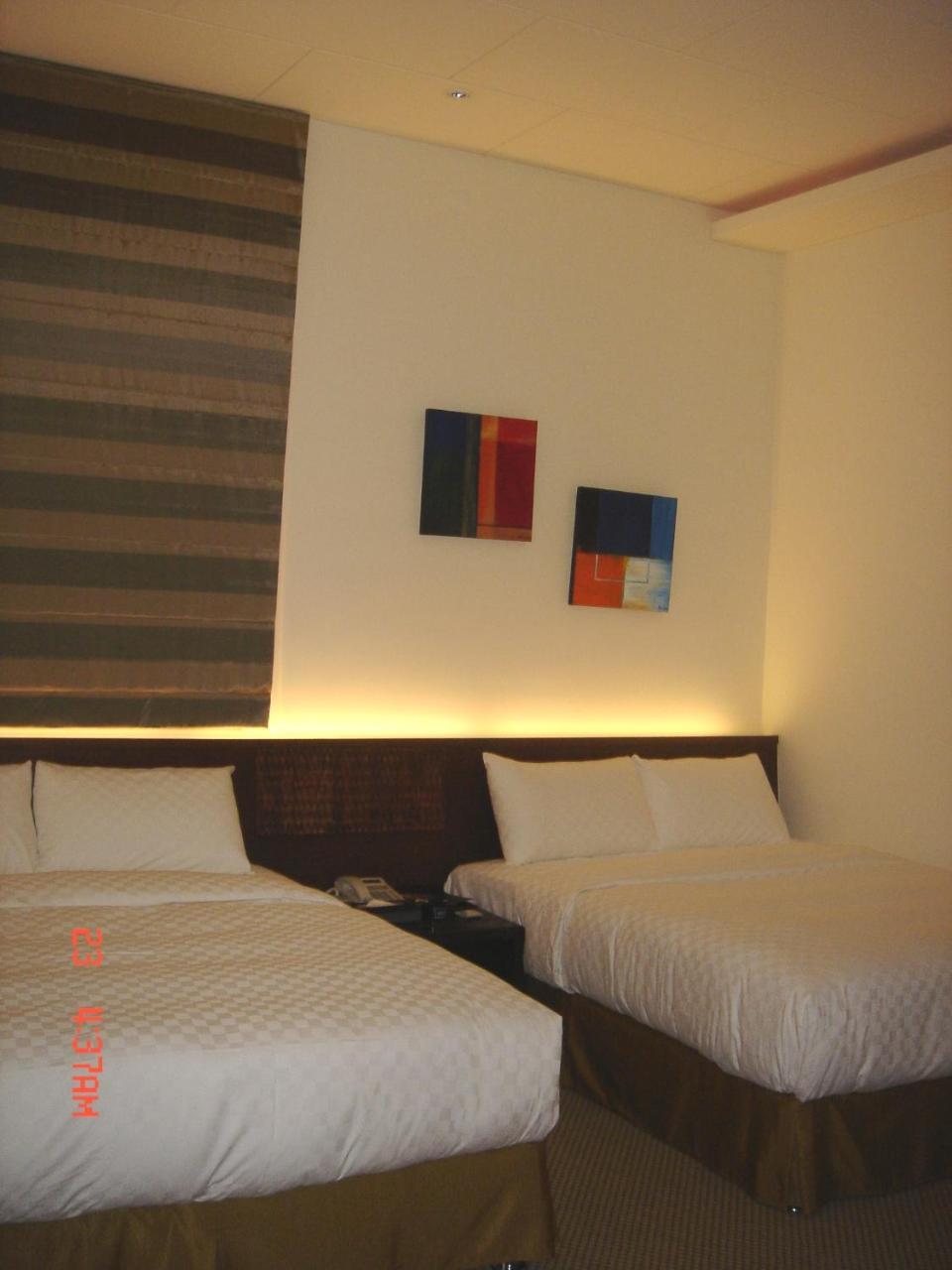 Hip Spa Motel Taichung Exterior foto